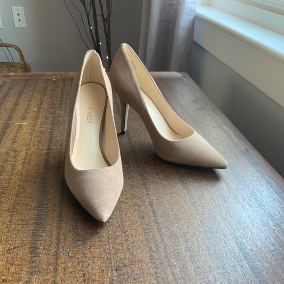 Nine West Shoes - Nine West Jackpot Suede Pumps, Size 7 W